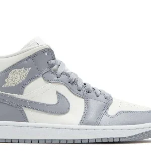 AIR JORDAN 1 MID 'STEALTH'
