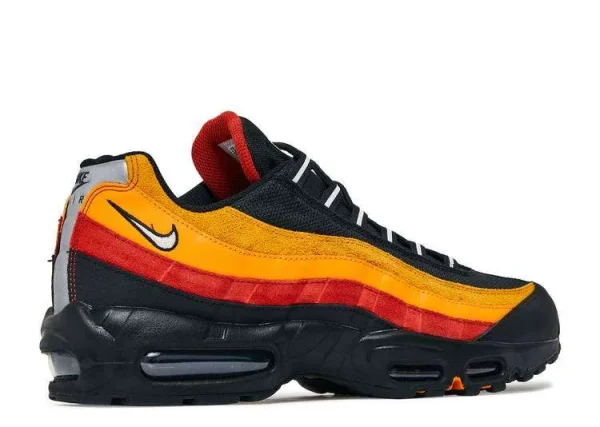 AIR MAX 95 'BLACK KUMQUAT' - Imagen 2