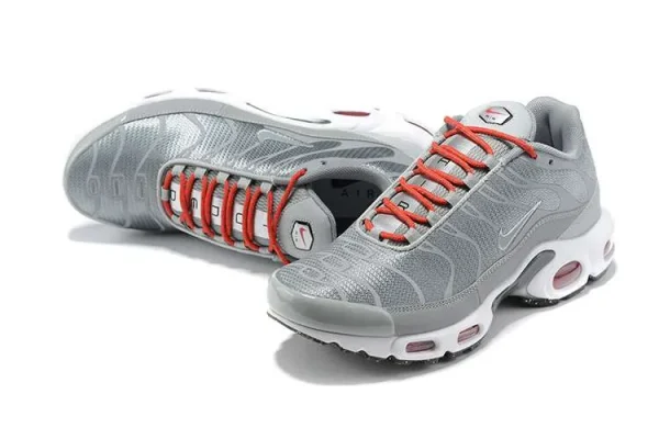 AIR MAX PLUS TN 'GREY RED' - Imagen 3