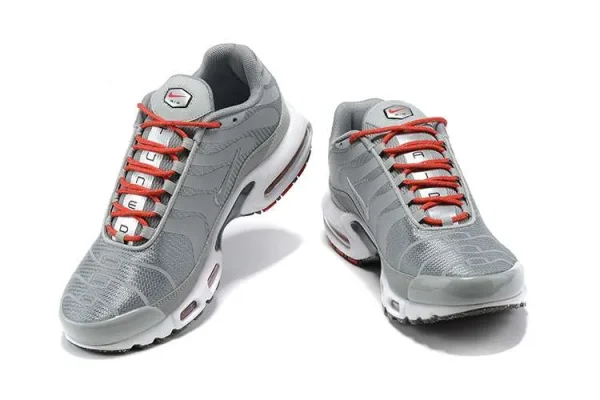 AIR MAX PLUS TN 'GREY RED' - Imagen 4