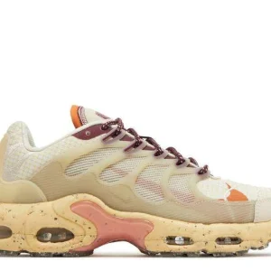 AIR MAX TERRASCAPE PLUS 'PEARL WHITE DARK BEETROOT'