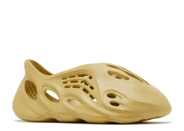 YEEZY FOAM RUNNER 'SULFUR' - Imagen 2