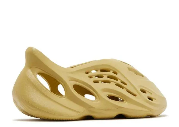 YEEZY FOAM RUNNER 'SULFUR' - Imagen 3
